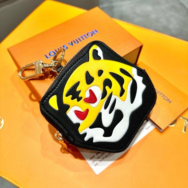 Unisex Louis Vuitton Keychains 265095