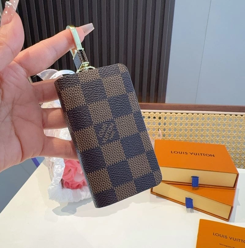 OnTrend Louis Vuitton Keychains 265089