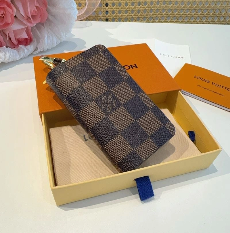 OnTrend Louis Vuitton Keychains 265089