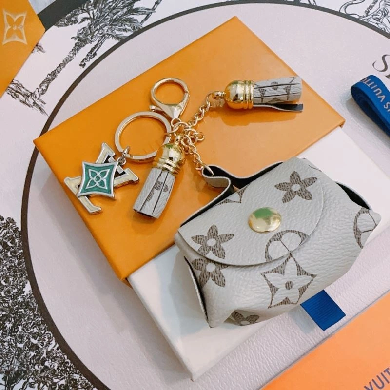 Comfortable Louis Vuitton Keychains 265060