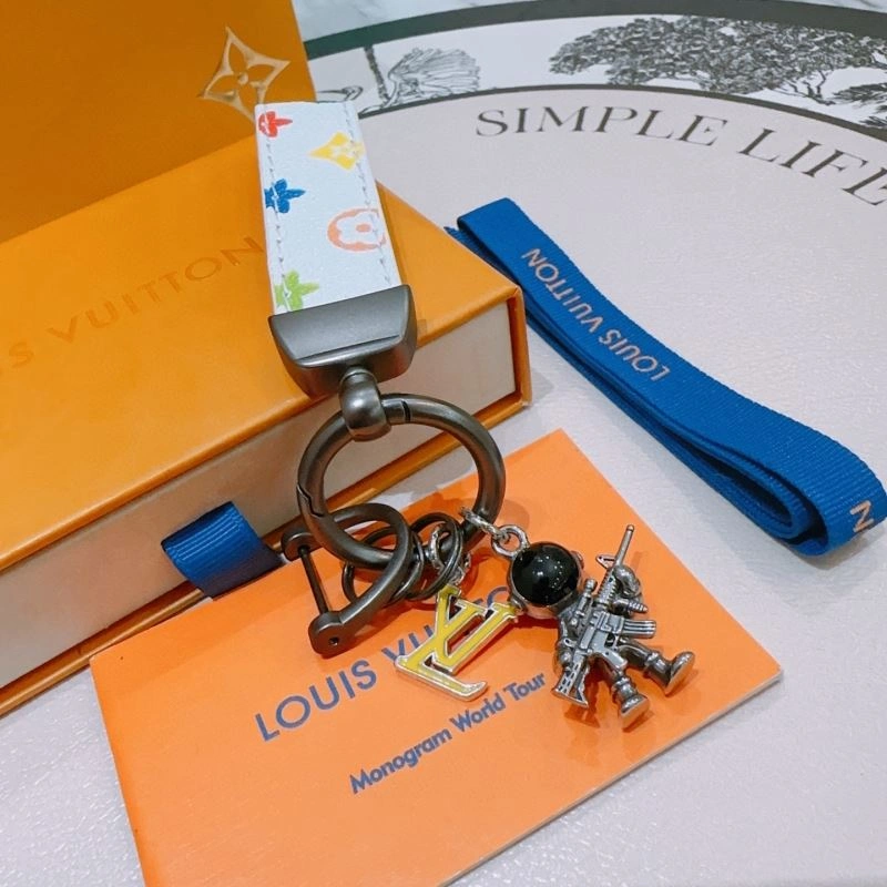 ModernLook Louis Vuitton Keychains 265030