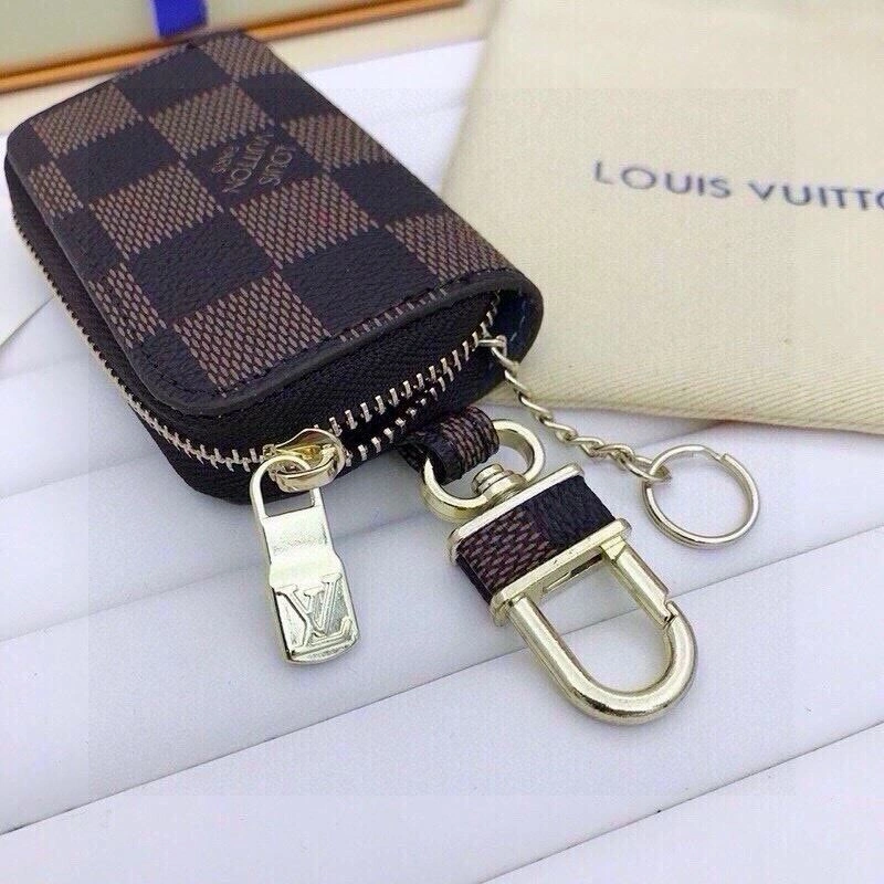 Compact Louis Vuitton Keychains 265033
