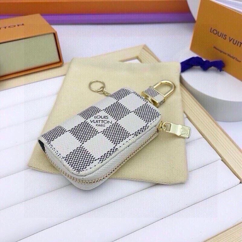 Louis Vuitton Keychains Fashionable 265023