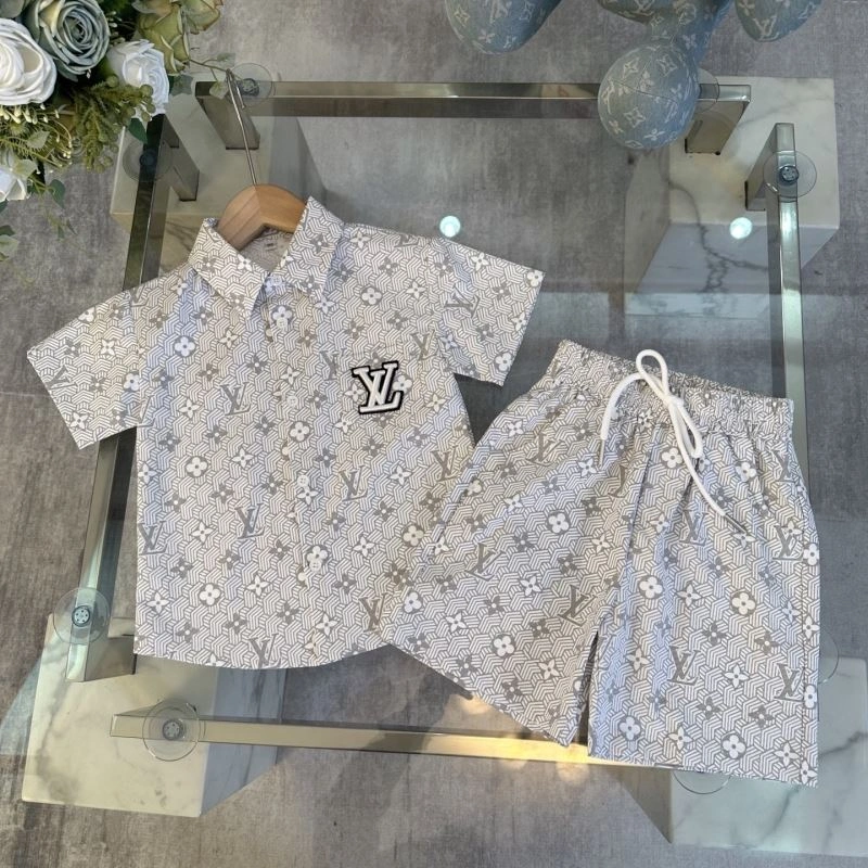 EyeCatching Louis Vuitton Kids 132195