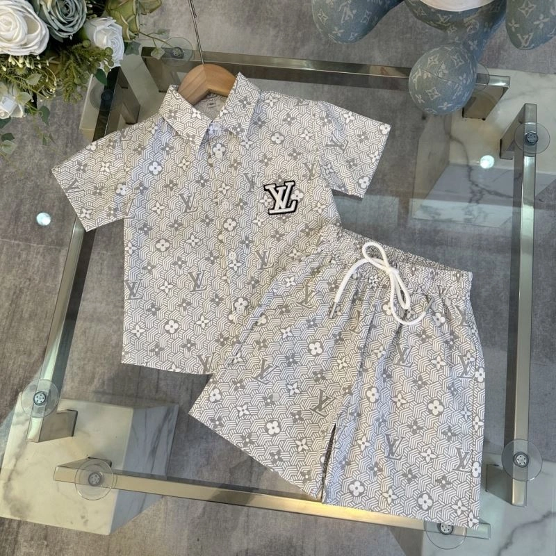 EyeCatching Louis Vuitton Kids 132195