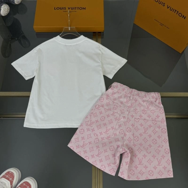 Resilient Louis Vuitton Kids 132202