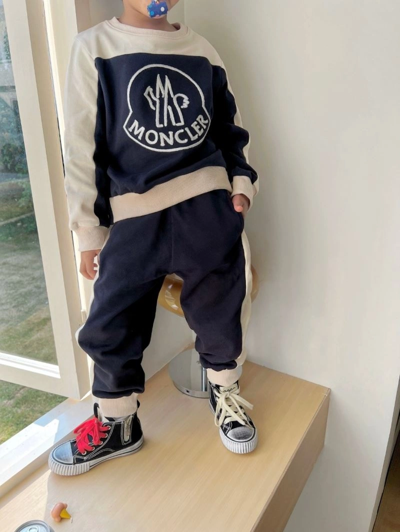 Unisex Louis Vuitton Kids 132222