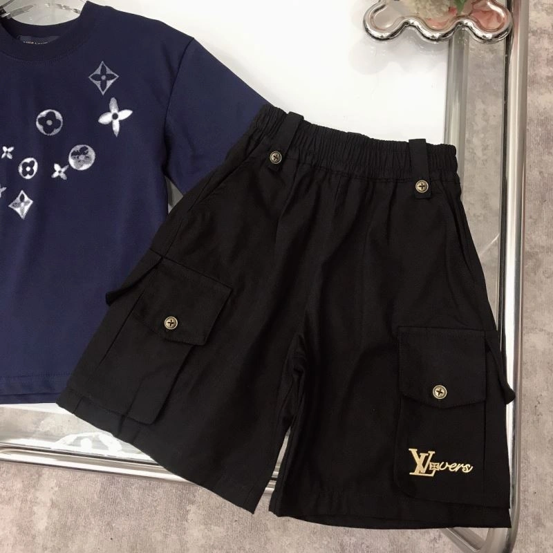 Chic Louis Vuitton Kids 132275