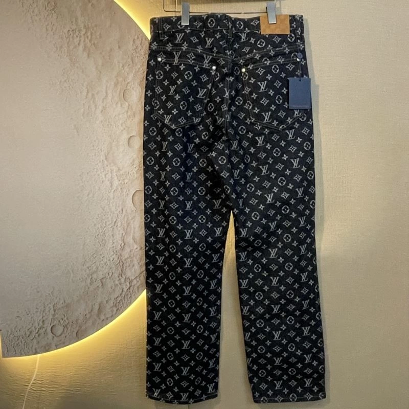Contemporary Louis Vuitton Long Pants 138686