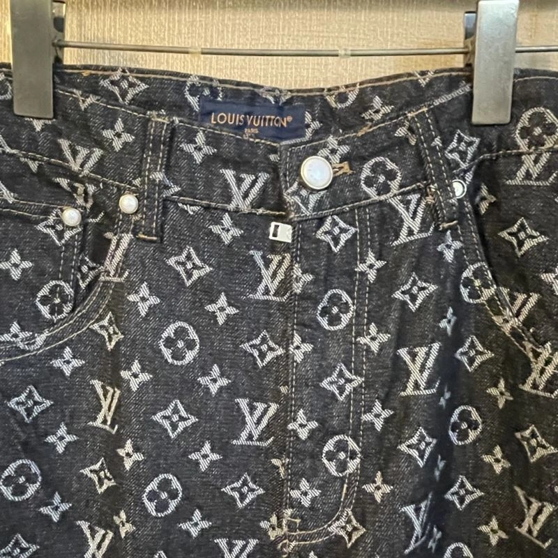 Contemporary Louis Vuitton Long Pants 138686