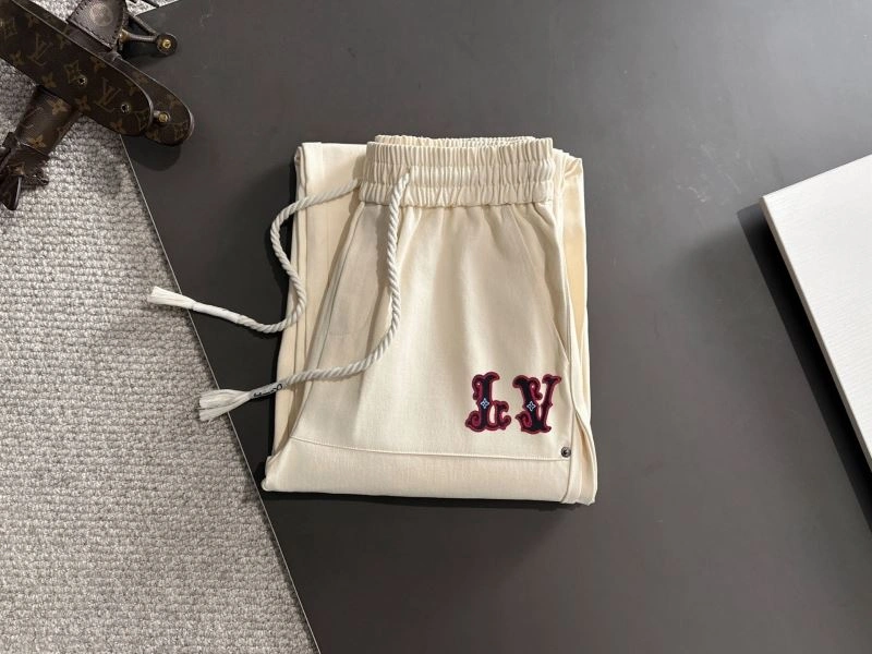 Reliable Louis Vuitton Long Pants 138675