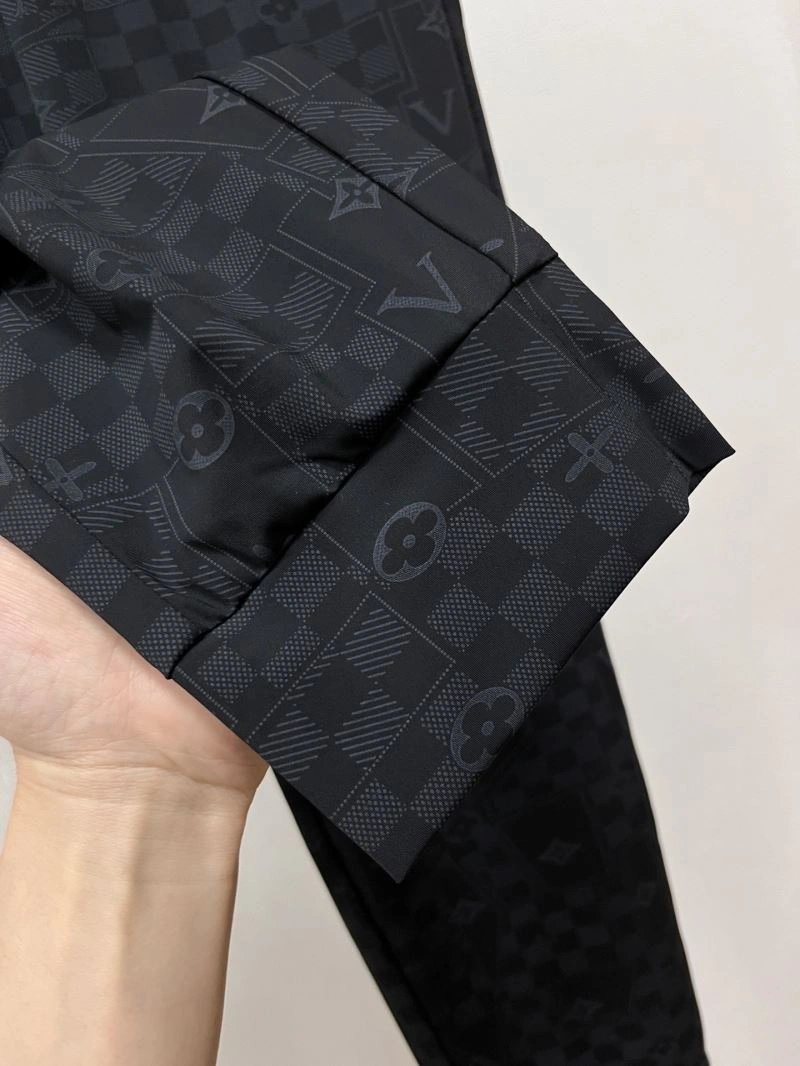SmoothTexture Louis Vuitton Long Pants 137854