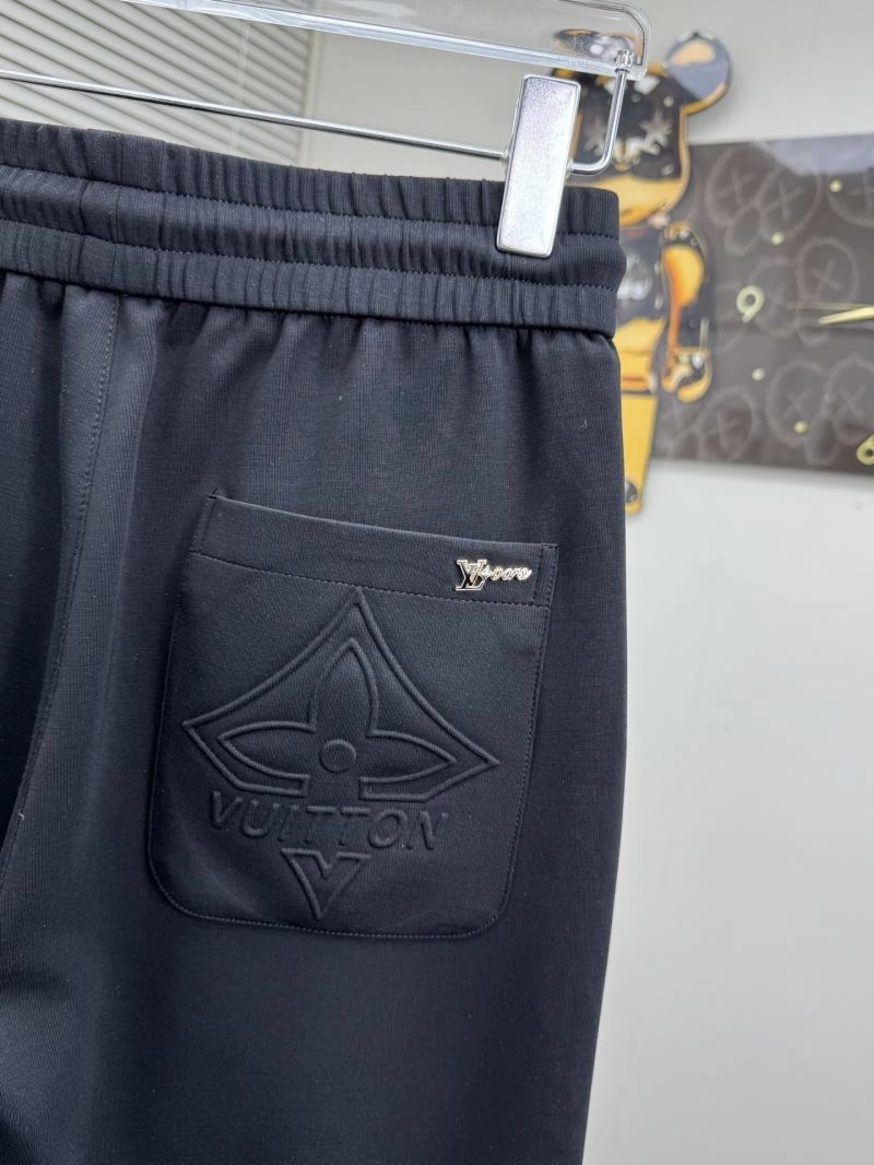 Sleek Louis Vuitton Long Pants 137855