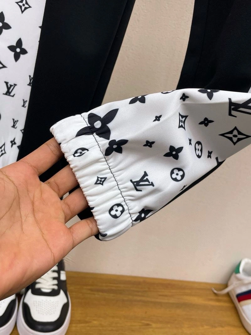 Louis Vuitton Long Pants Compact 137832