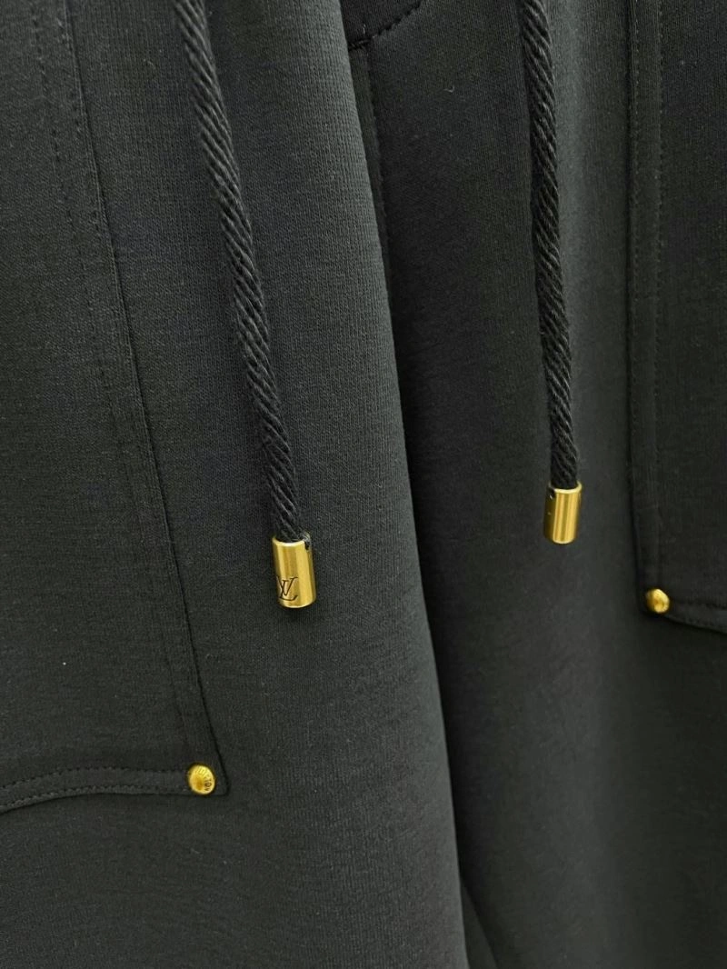 Lightweight Louis Vuitton Long Pants 137826