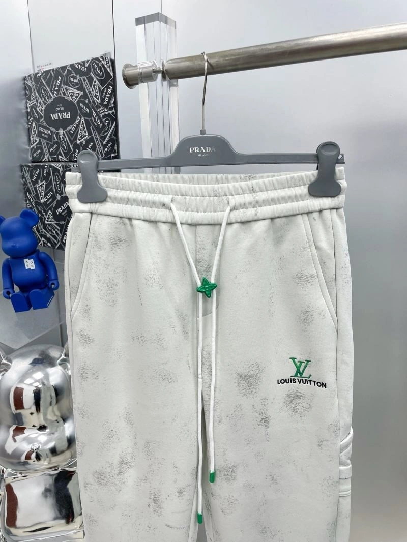 Trendy Louis Vuitton Long Pants 137814