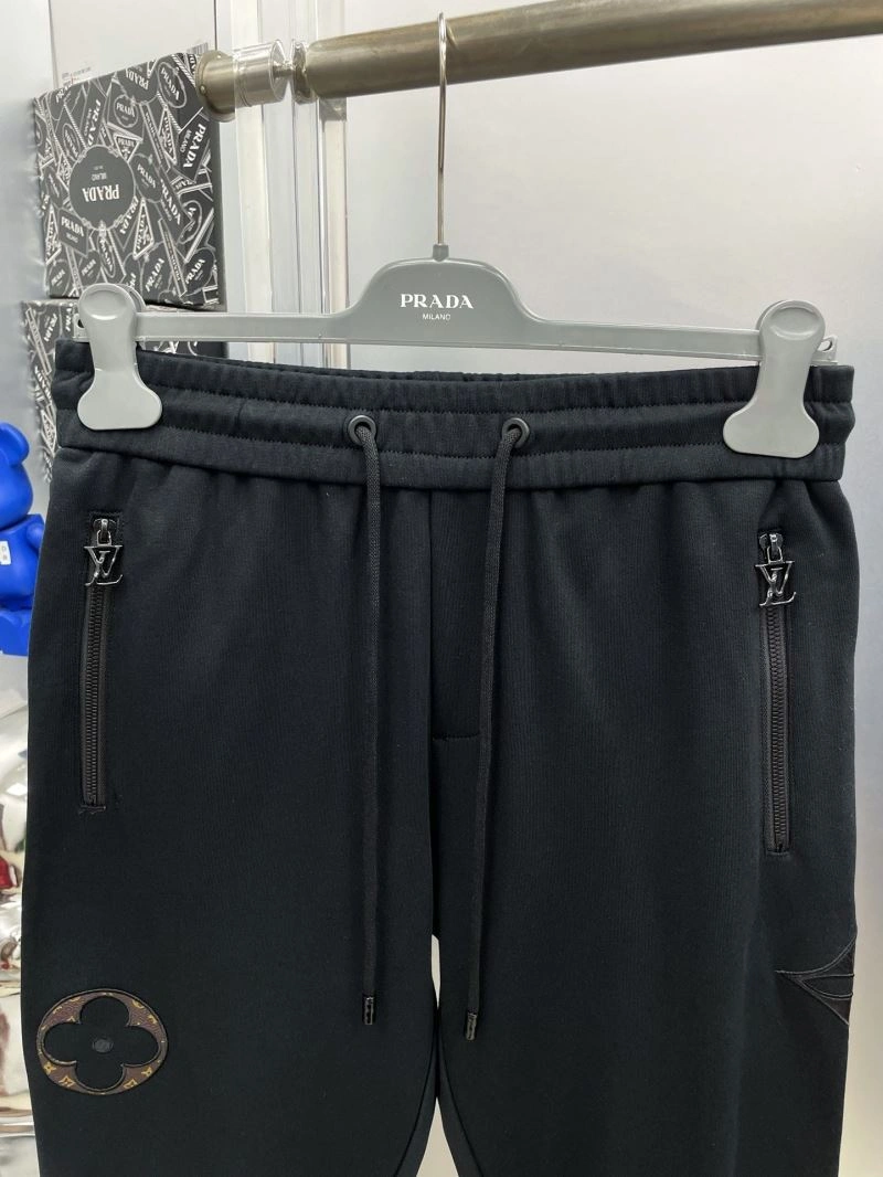Unisex Louis Vuitton Long Pants 137811