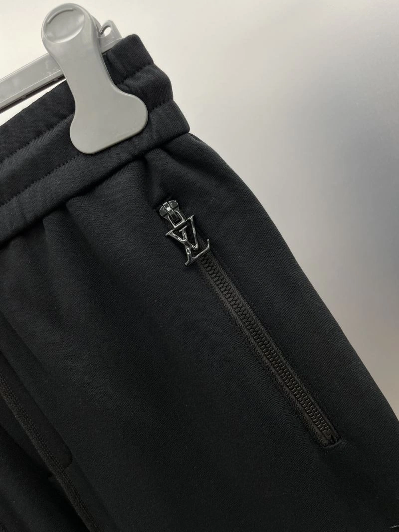 Unisex Louis Vuitton Long Pants 137811