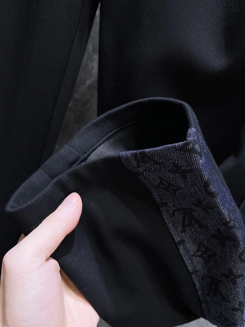 WaterResistant Louis Vuitton Long Pants 136968