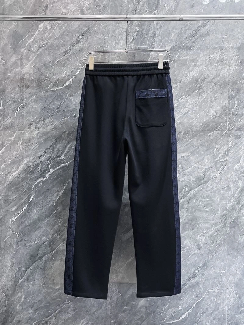 WaterResistant Louis Vuitton Long Pants 136968