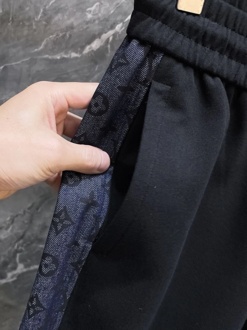 WaterResistant Louis Vuitton Long Pants 136968