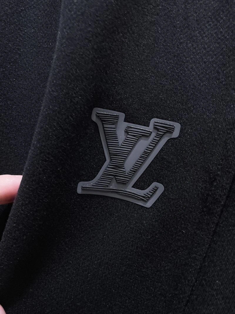 Refined Louis Vuitton Long Pants 136954