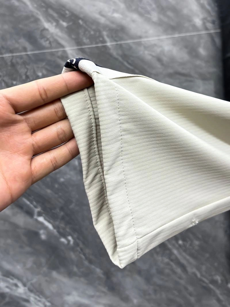 RelaxedFit Louis Vuitton Long Pants 136958