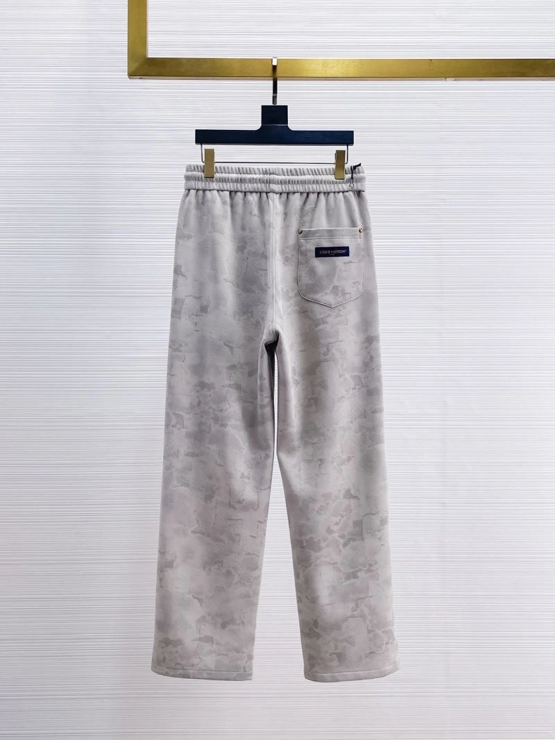 Refined Louis Vuitton Long Pants 136935
