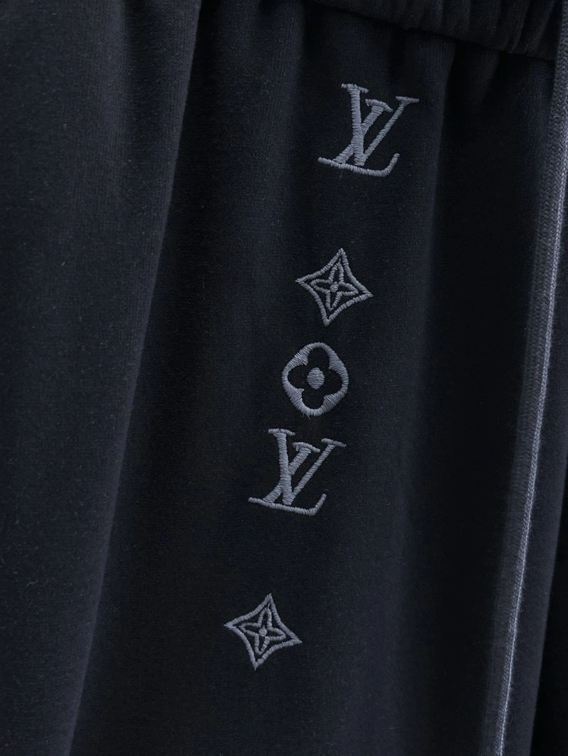 Neat Louis Vuitton Long Pants 136952
