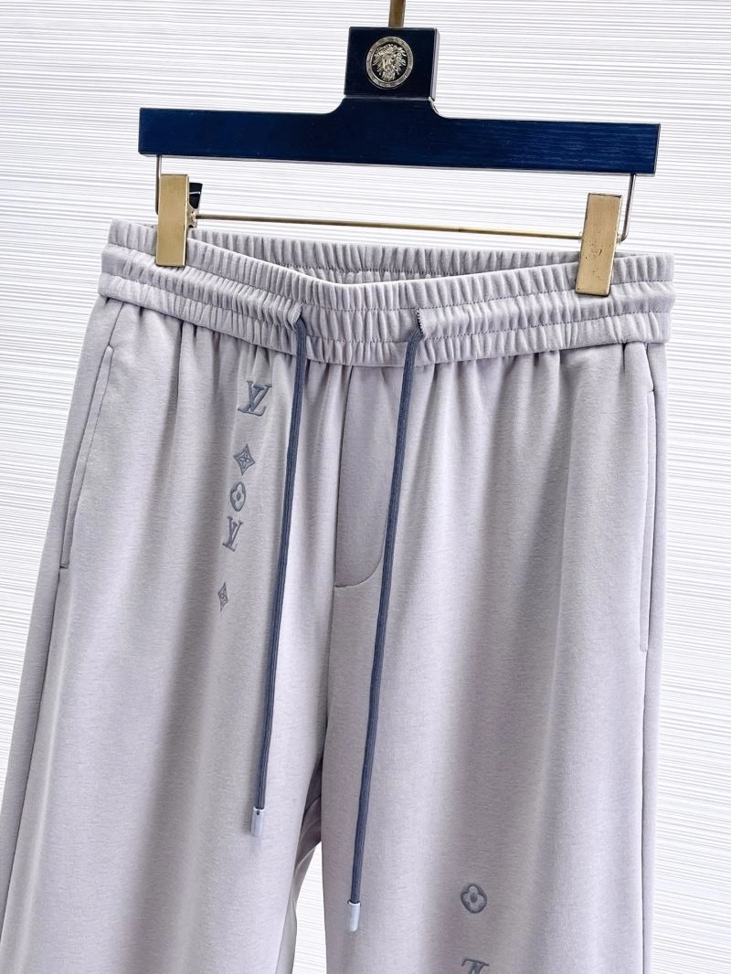 Louis Vuitton Long Pants Fashionable 136936