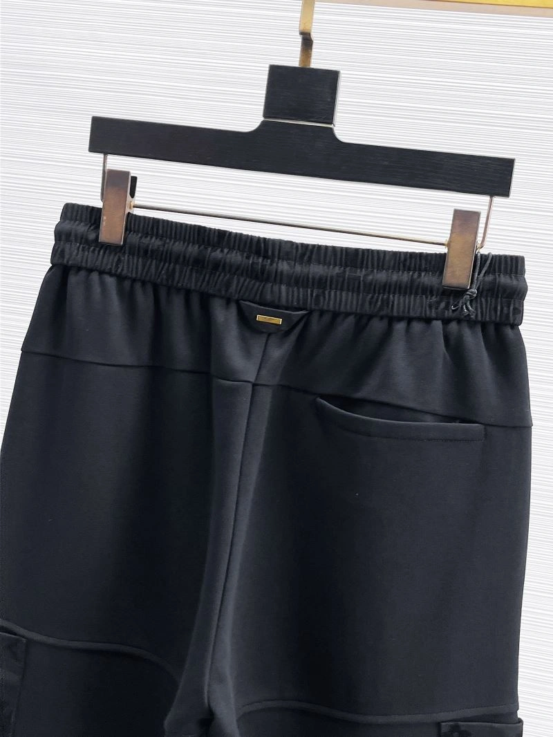 Stylish Louis Vuitton Long Pants 136933