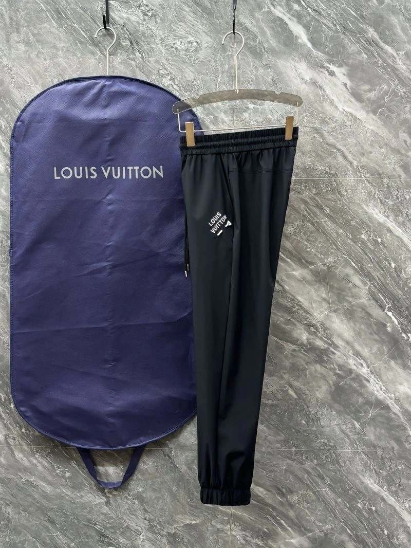 Chic Louis Vuitton Long Pants 136902