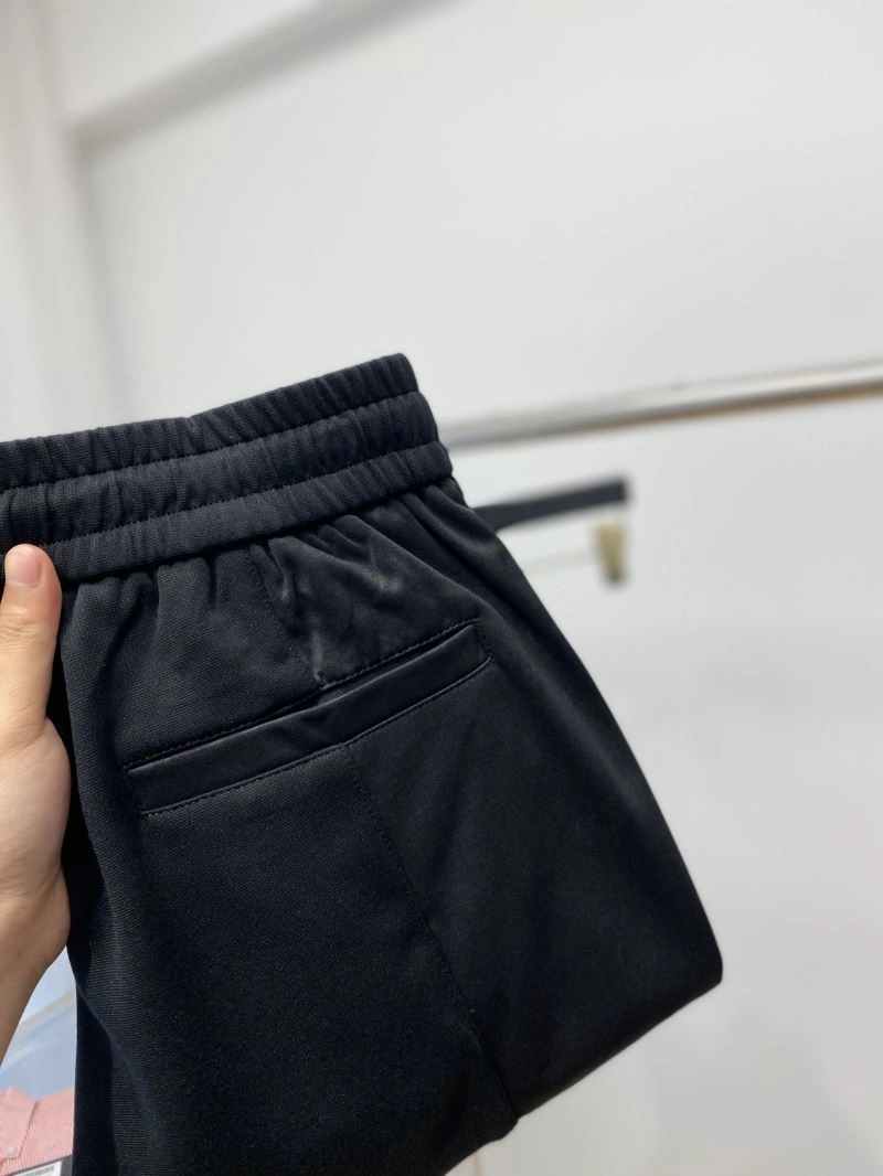 Elegant Louis Vuitton Long Pants 136909
