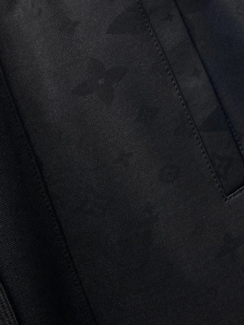 Elegant Louis Vuitton Long Pants 136909
