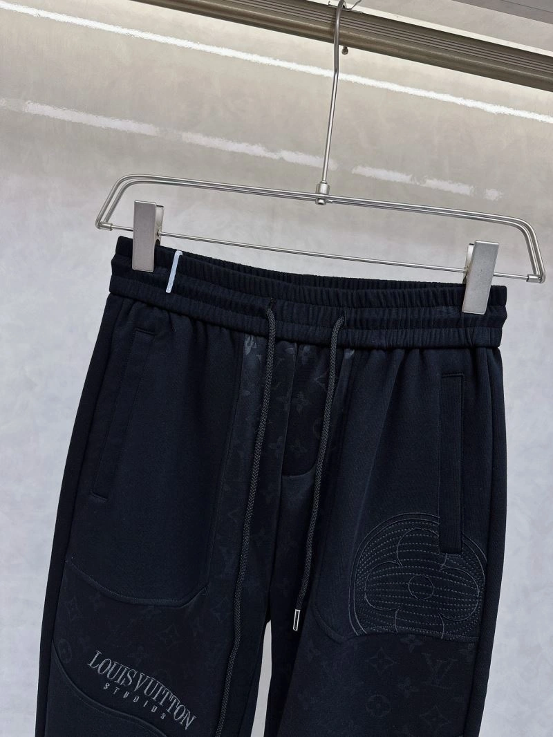 GoodFit Louis Vuitton Long Pants 136921