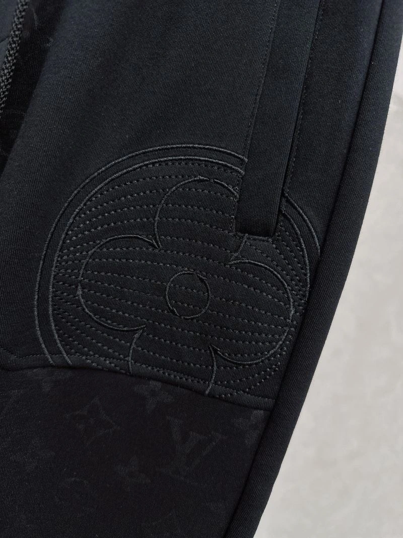 GoodFit Louis Vuitton Long Pants 136921