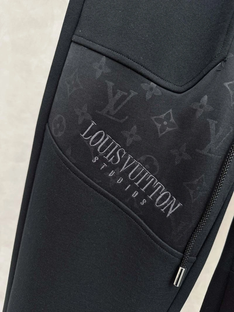 GoodFit Louis Vuitton Long Pants 136921