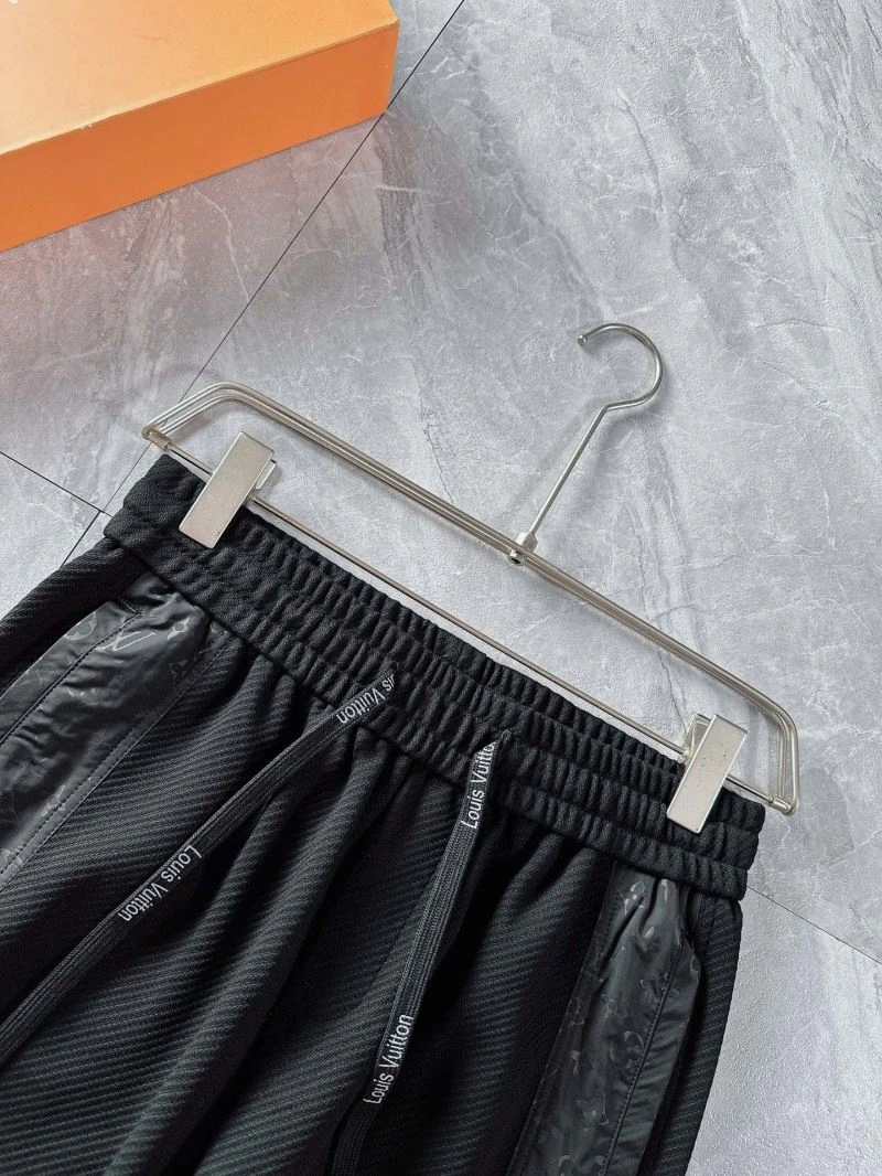Unisex Louis Vuitton Long Pants 136904