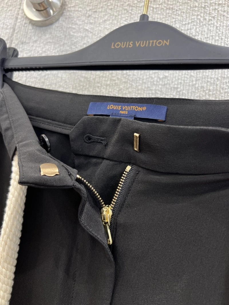 Louis Vuitton Long Pants Durable 131063