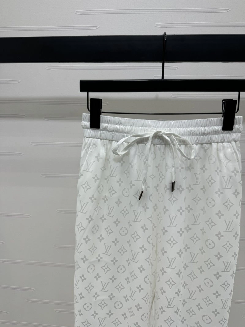 Tailored Louis Vuitton Long Pants 131091