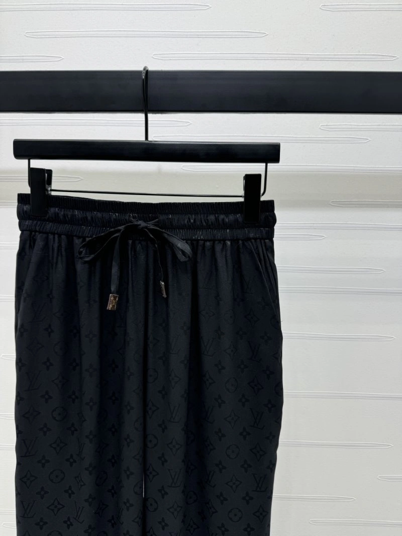 SmoothTexture Louis Vuitton Long Pants 131067