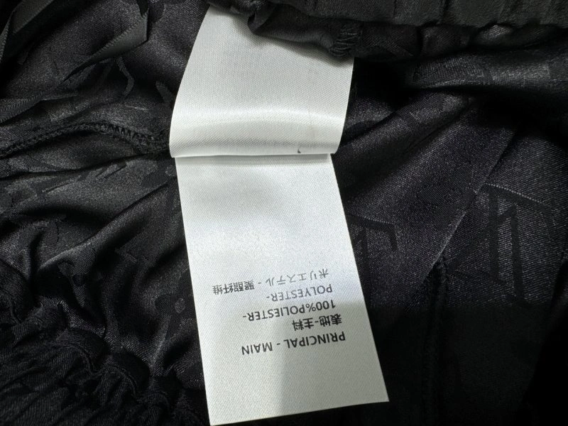 SmoothTexture Louis Vuitton Long Pants 131067