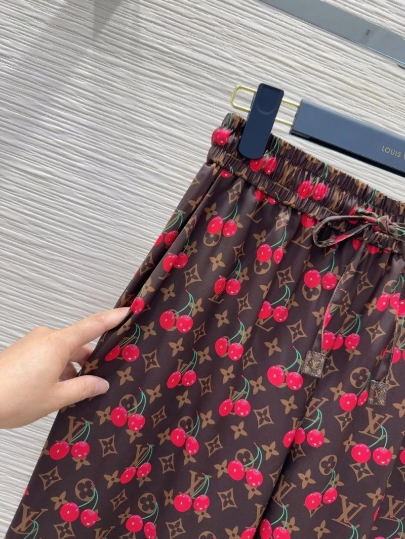 OnTrend Louis Vuitton Long Pants 131076