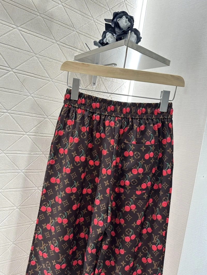 Louis Vuitton Long Pants MultiPurpose 131080