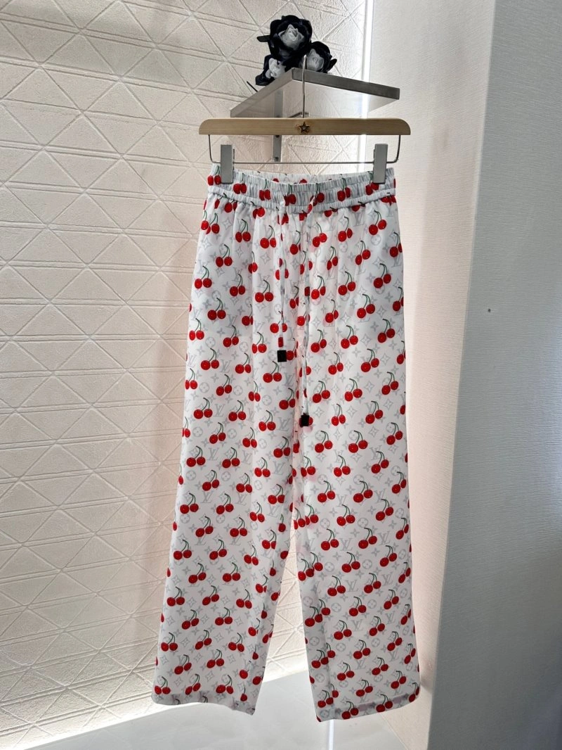 Louis Vuitton Long Pants Contemporary 131073