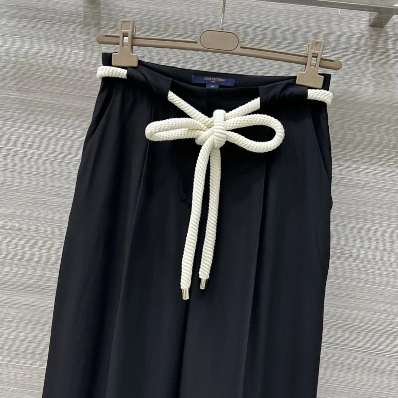 WellDesigned Louis Vuitton Long Pants 131068