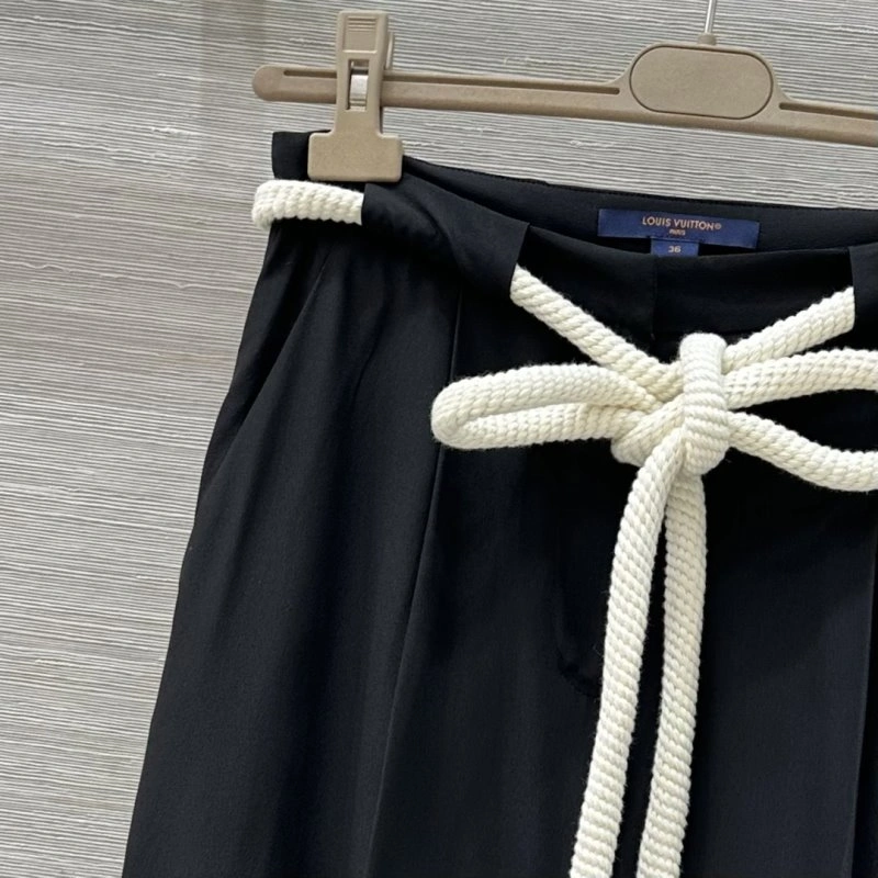 WellDesigned Louis Vuitton Long Pants 131068