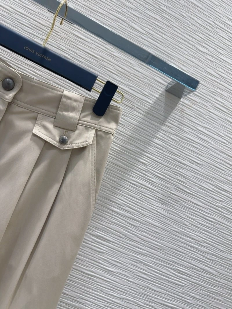 Sporty Louis Vuitton Long Pants 131784