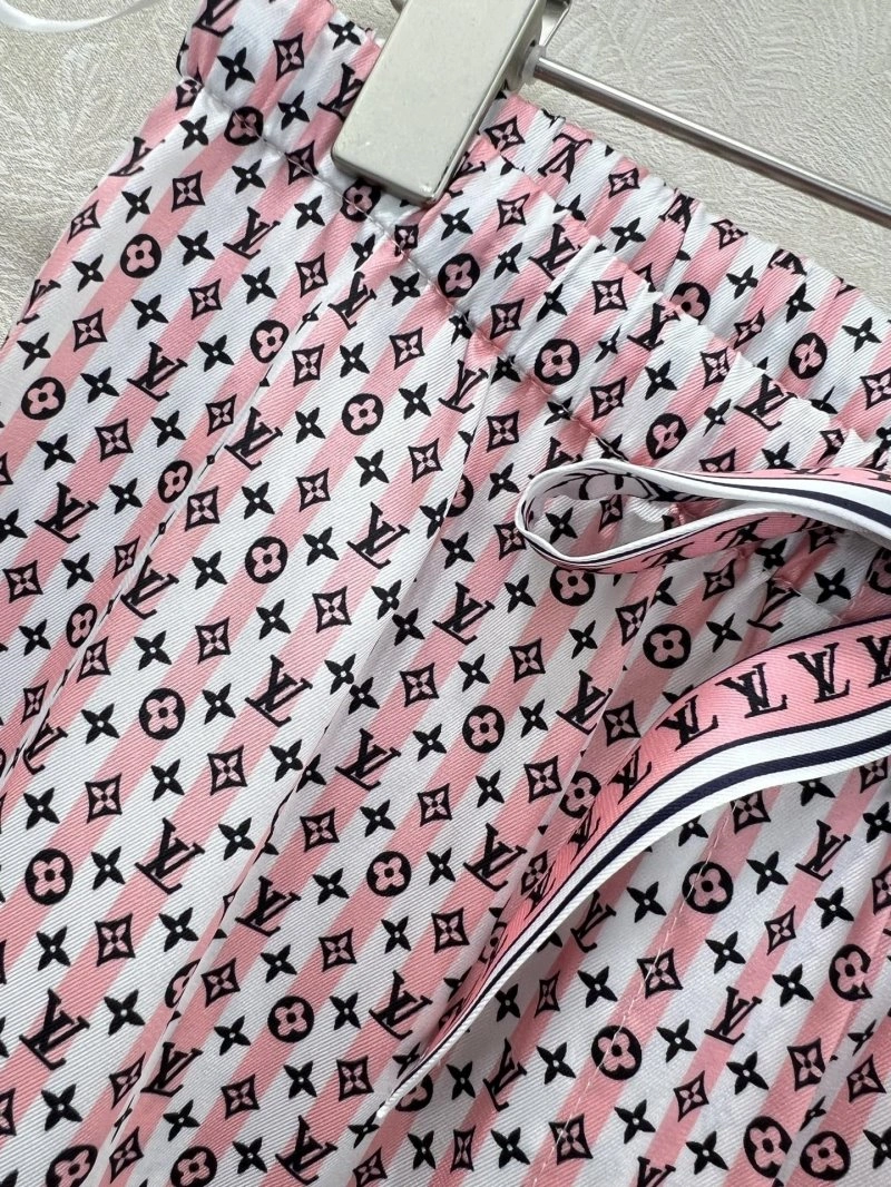 Timeless Louis Vuitton Long Pants 131778