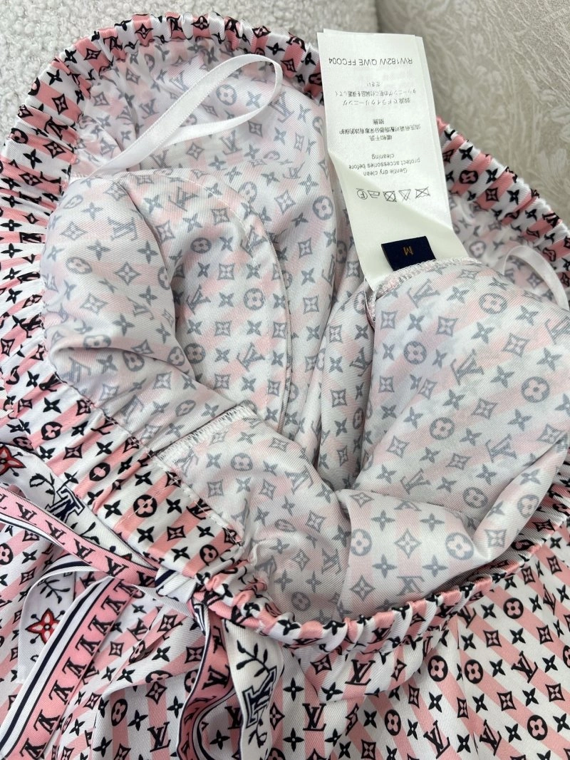 Timeless Louis Vuitton Long Pants 131778